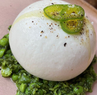 Fresh Pea and Burrata Salad